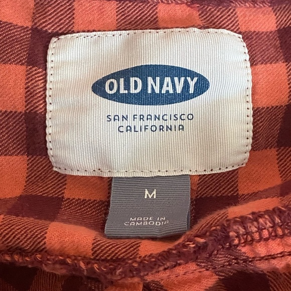 Old Navy Top - Picture 3 of 5